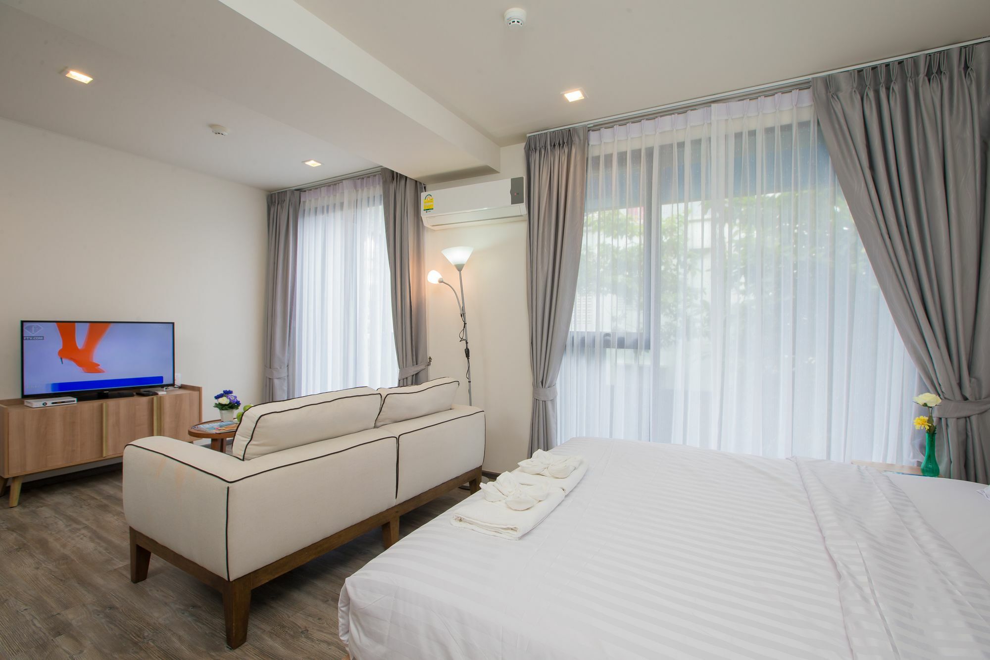 The Deck Condo Patong By Vip Exteriér fotografie